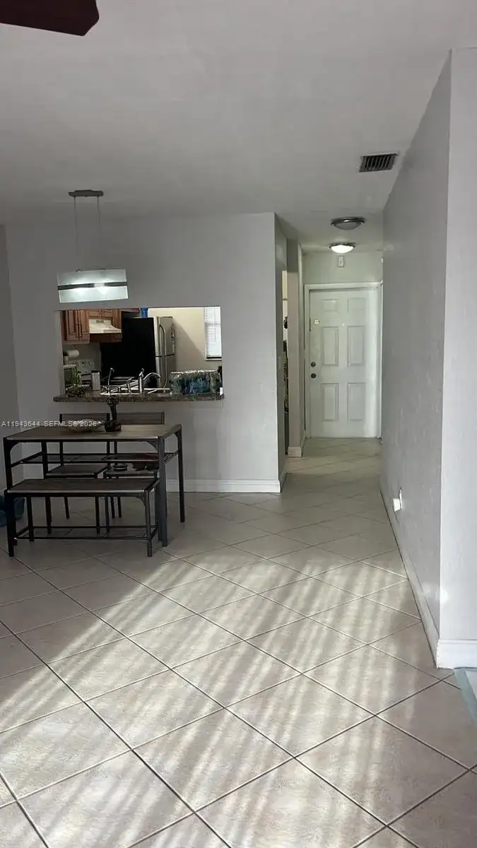 940 NW 104th Ave # 203, Pembroke Pines FL 33026 photo 2