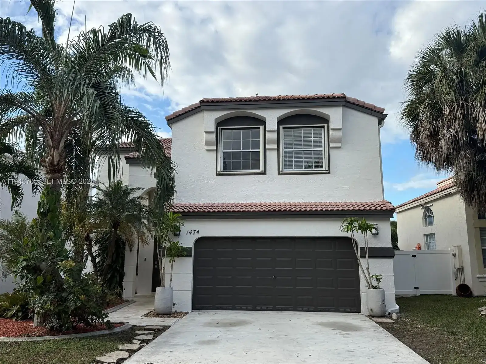 1474 NW 153rd Ln, Pembroke Pines FL 33028 photo 3