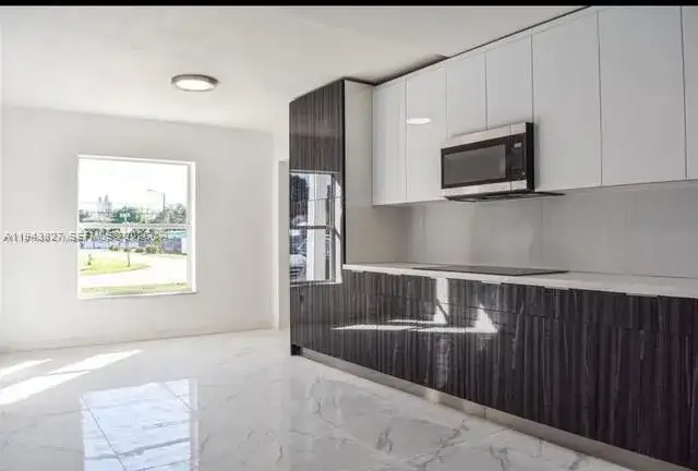 17790 SW 110th Ct, Miami FL 33157 photo 3