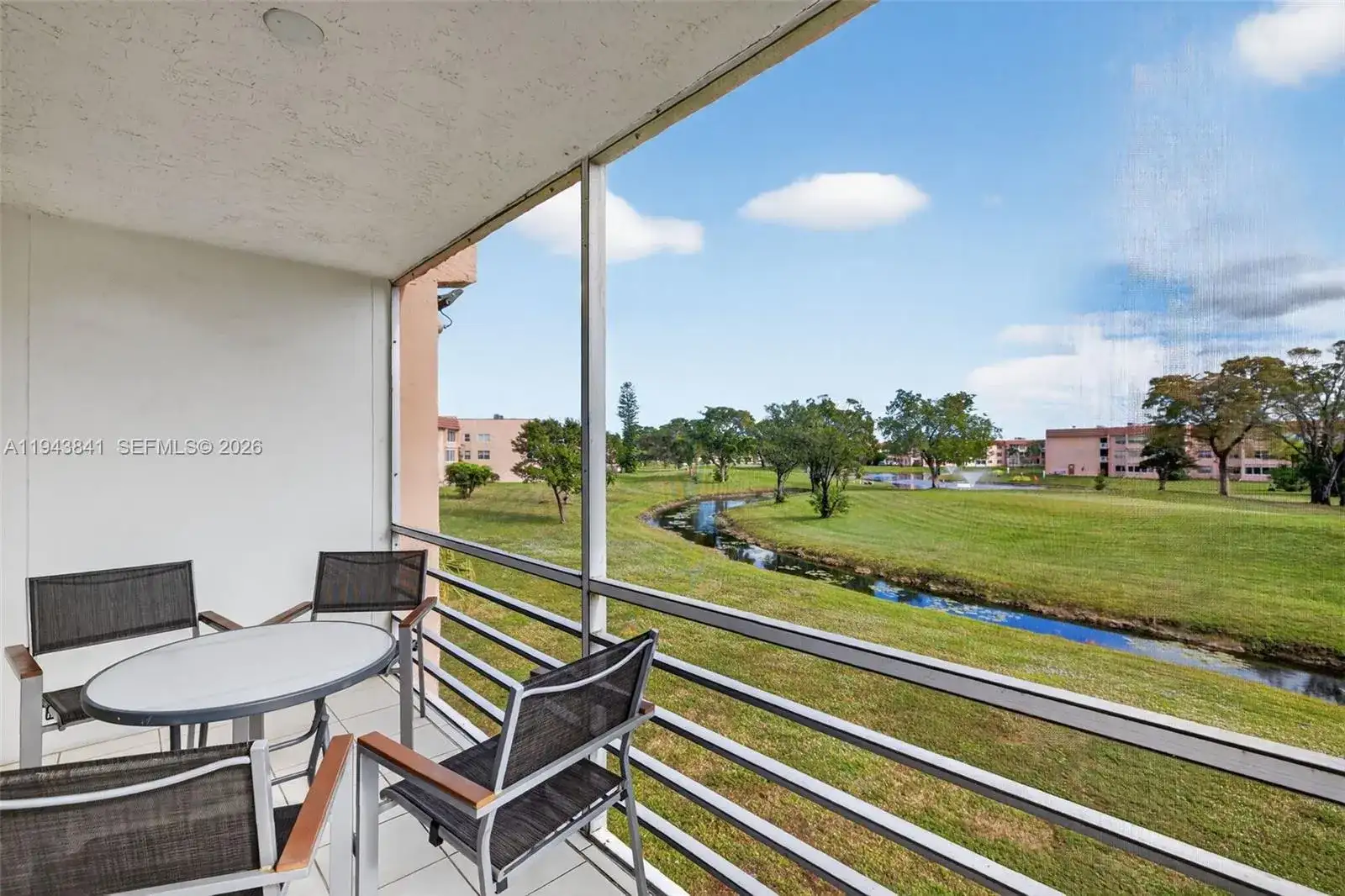 9481 Sunrise Lakes Blvd # 210, Sunrise FL 33322 photo 5
