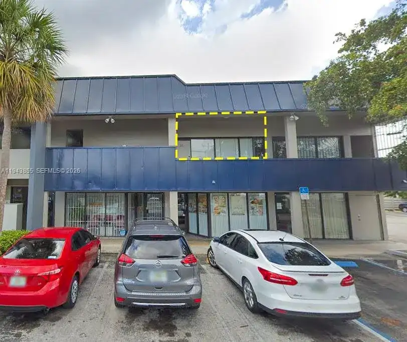 3735 SW 8th St # 207, Coral Gables FL 33134 photo 2