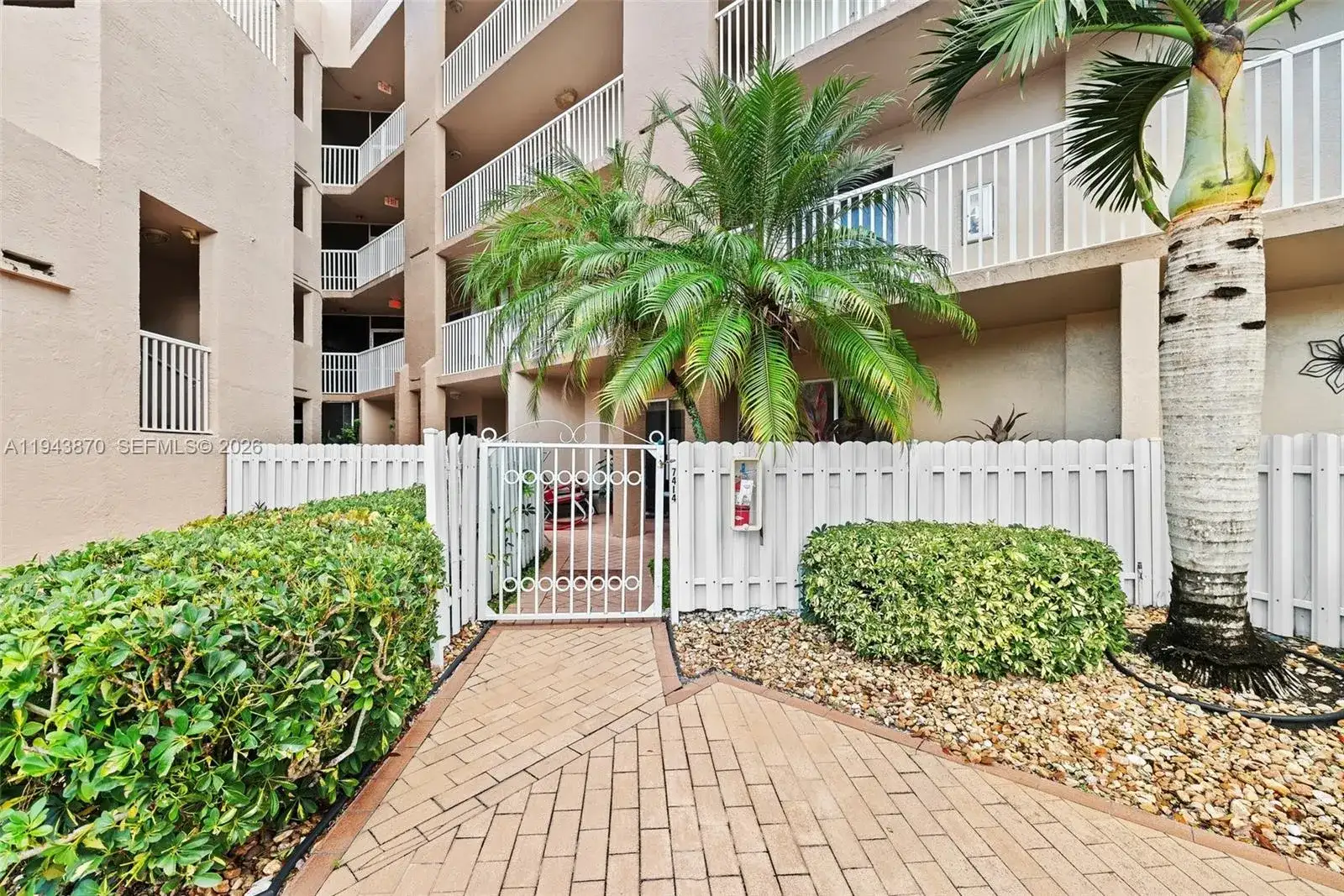 7414 Trent Dr # 108, Tamarac FL 33321 photo 2