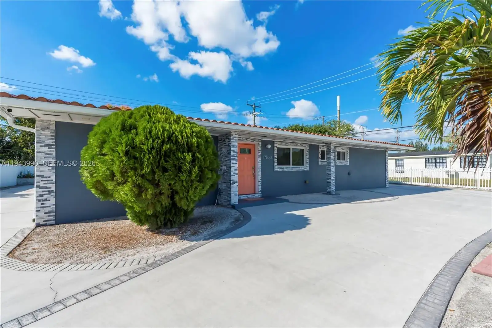 17800 NW 37 TH AVE, Miami Gardens FL 33056 photo 2