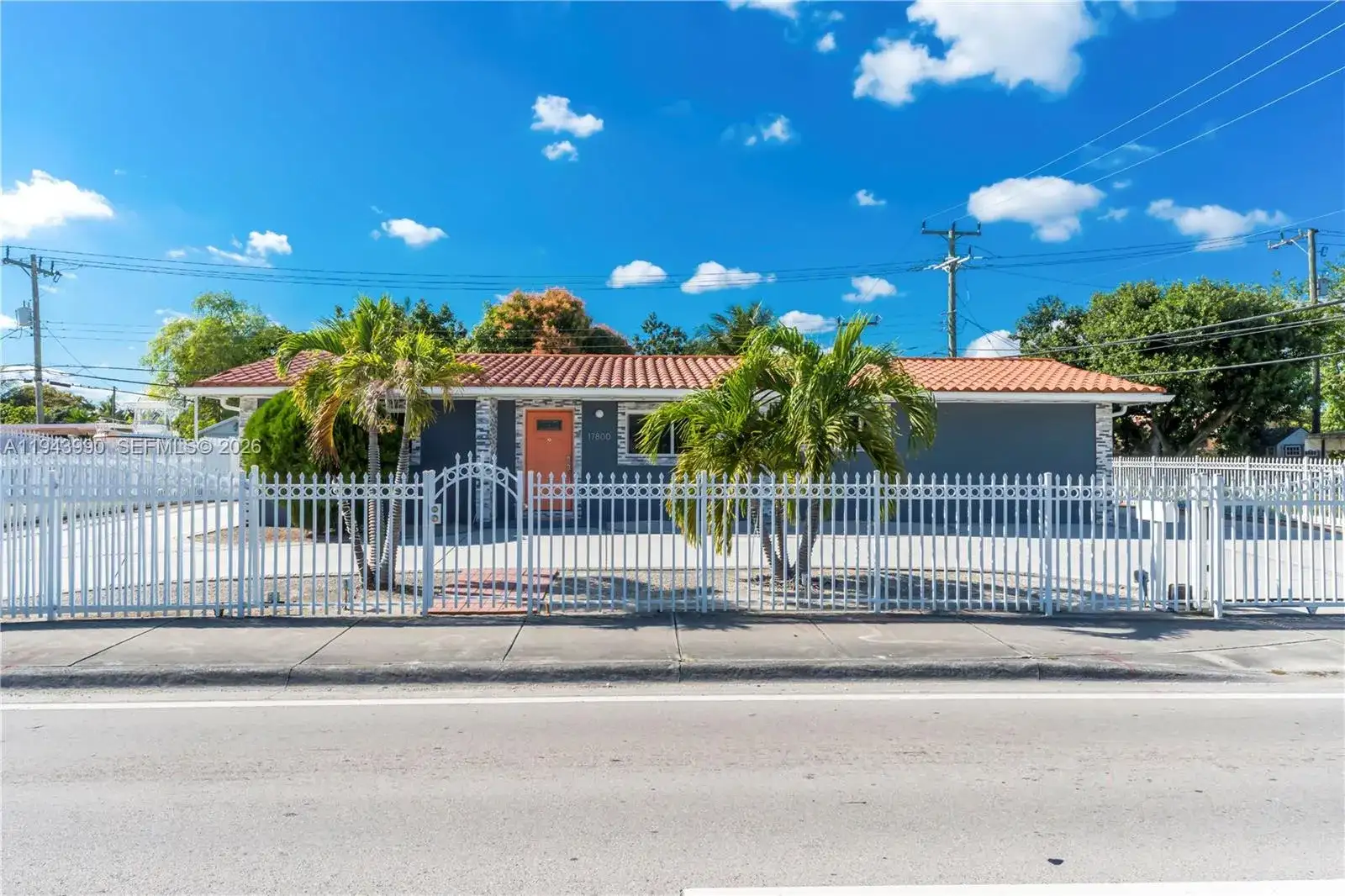 17800 NW 37 TH AVE, Miami Gardens FL 33056 photo 3