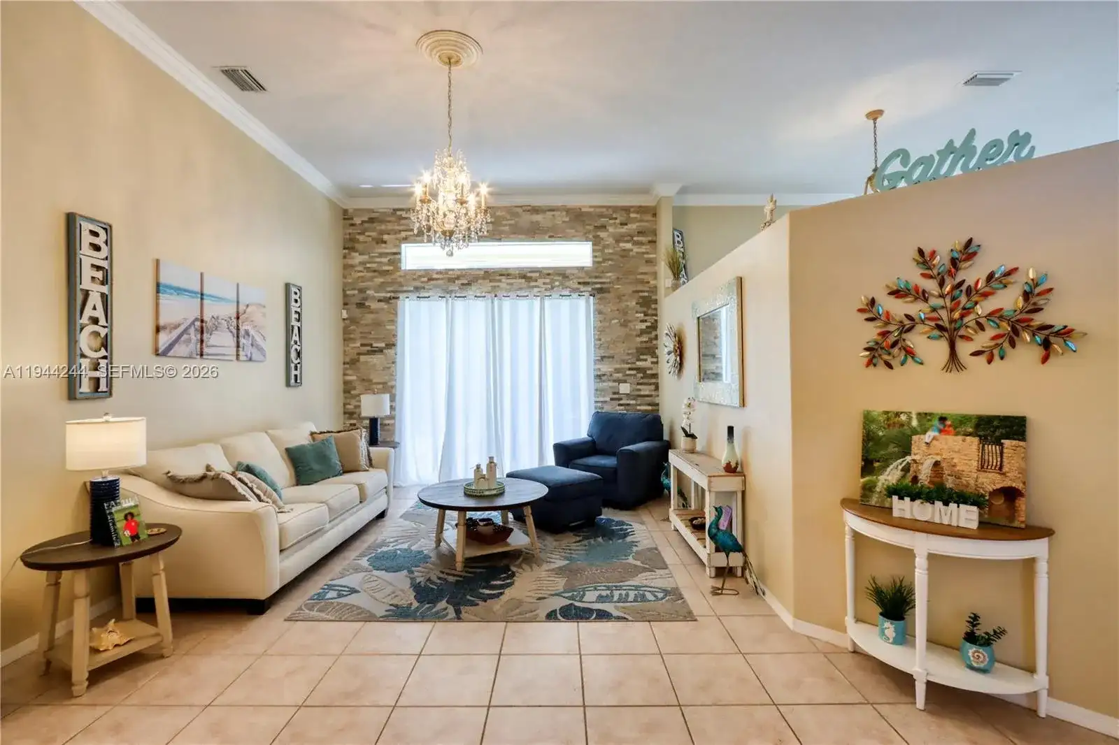 2845 Fairways Dr, Homestead FL 33035 photo 4