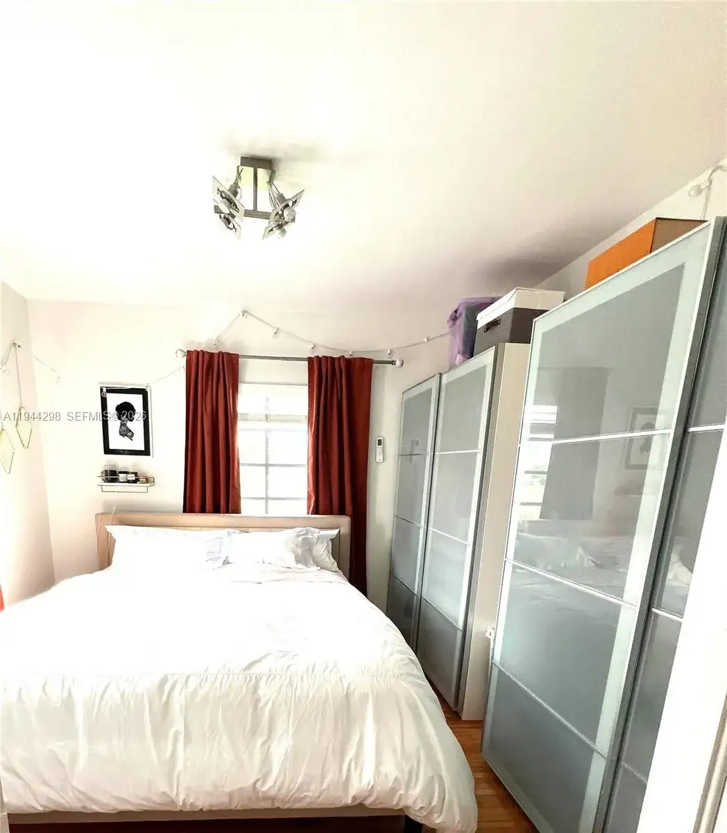 125 S Shore Dr # 3, Miami Beach FL 33141 photo 5