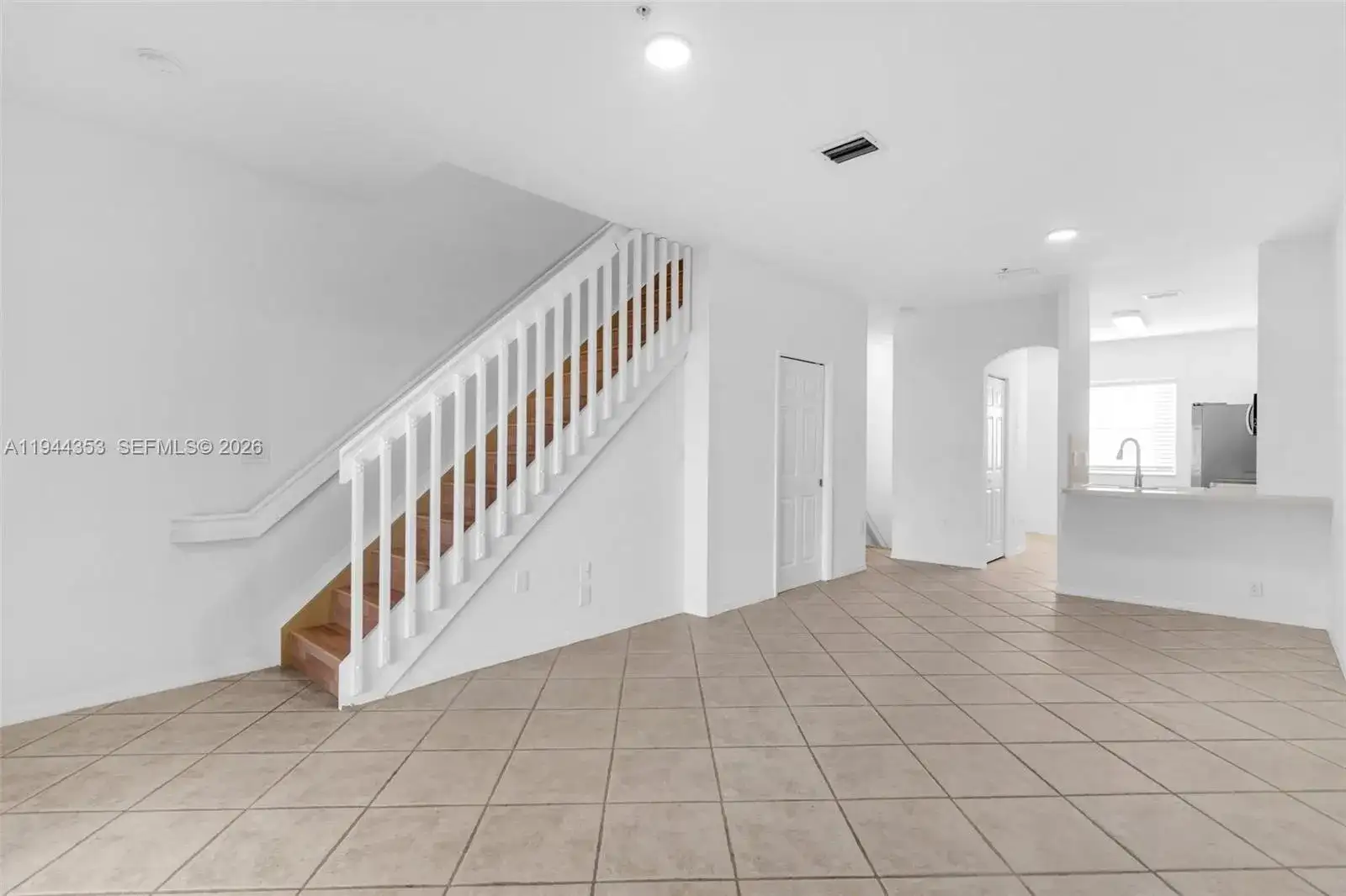 5670 NW 116th Ave # 219, Doral FL 33178 photo 2