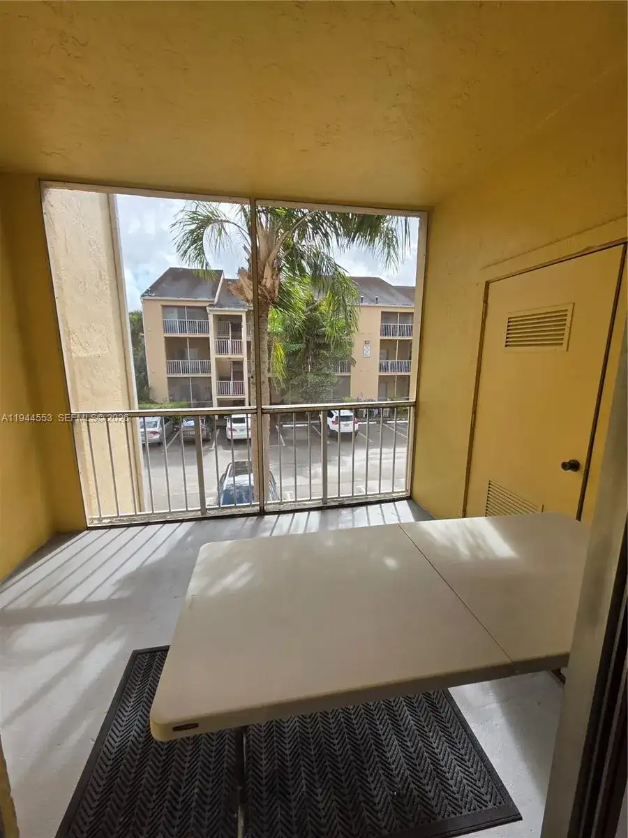 15315 SW 106th Ter # 432, Miami FL 33196 photo 2