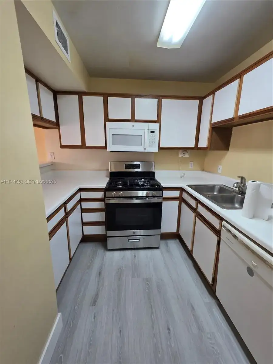 15315 SW 106th Ter # 432, Miami FL 33196 photo 3