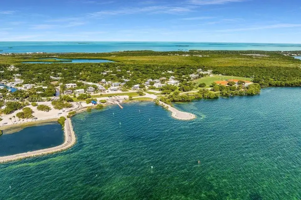 186 Dove Creek Dr, Key Largo FL 33070 photo 5