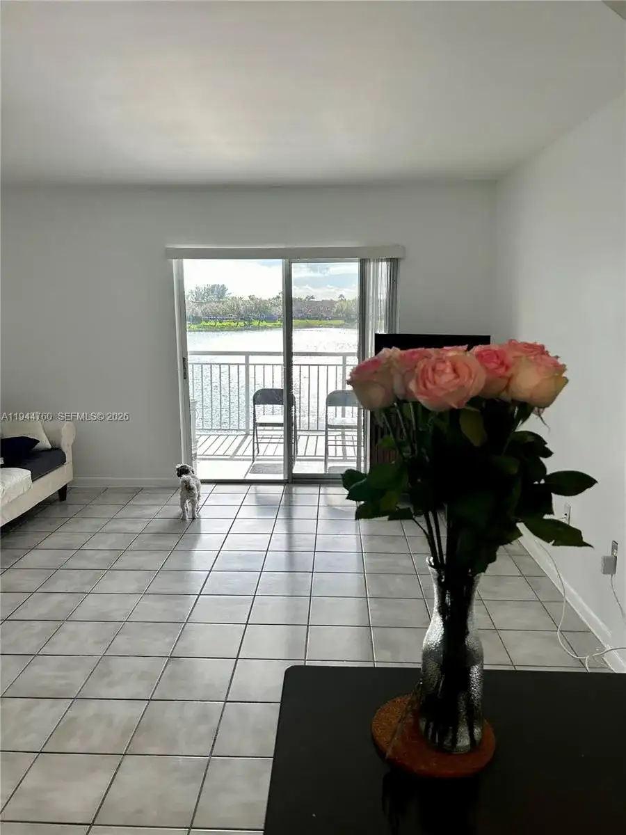 8640 SW 212th St # 304, Cutler Bay FL 33189 photo 3