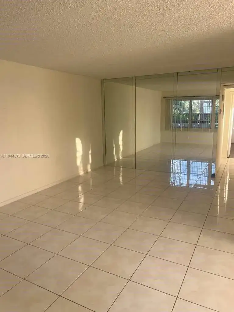 528 Mansfield M # 528, Boca Raton FL 33434 photo 2
