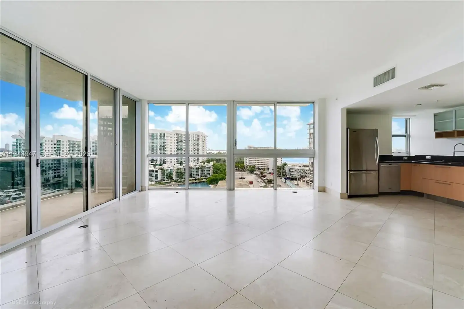 7929 West Dr # 1001, North Bay Village FL 33141 photo 5