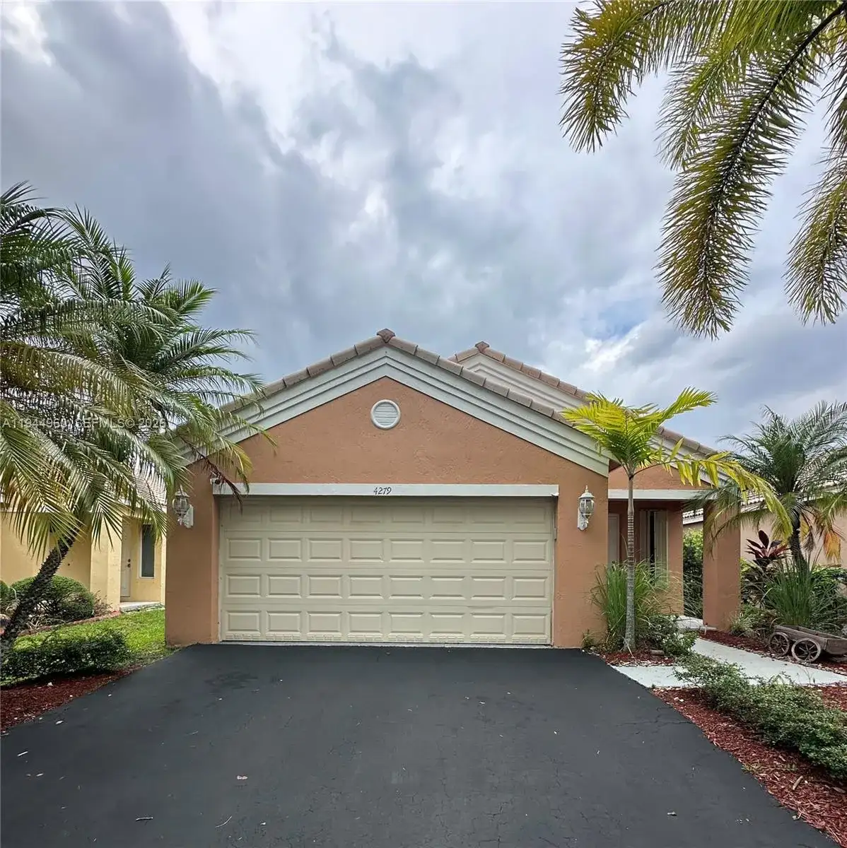 4279 Greenbriar Ln # 0, Weston FL 33331 photo 2