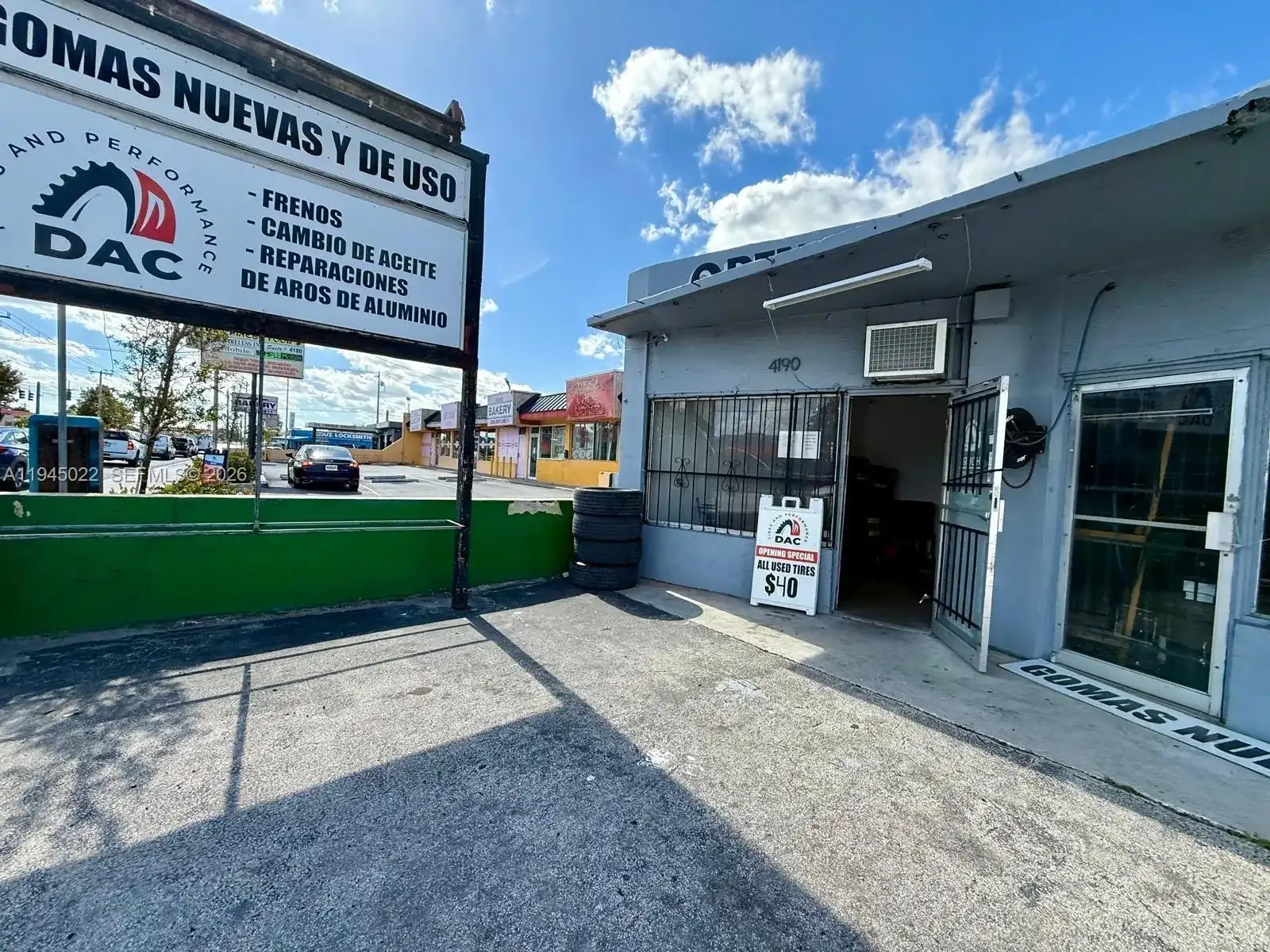4190 E 4th Ave, Hialeah FL 33013 photo 3