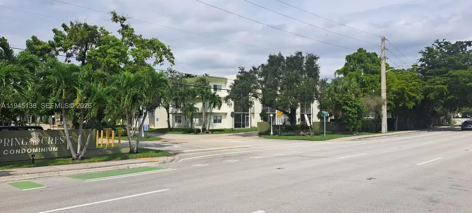 4255 N University Dr # 315, Sunrise FL 33351 photo 2