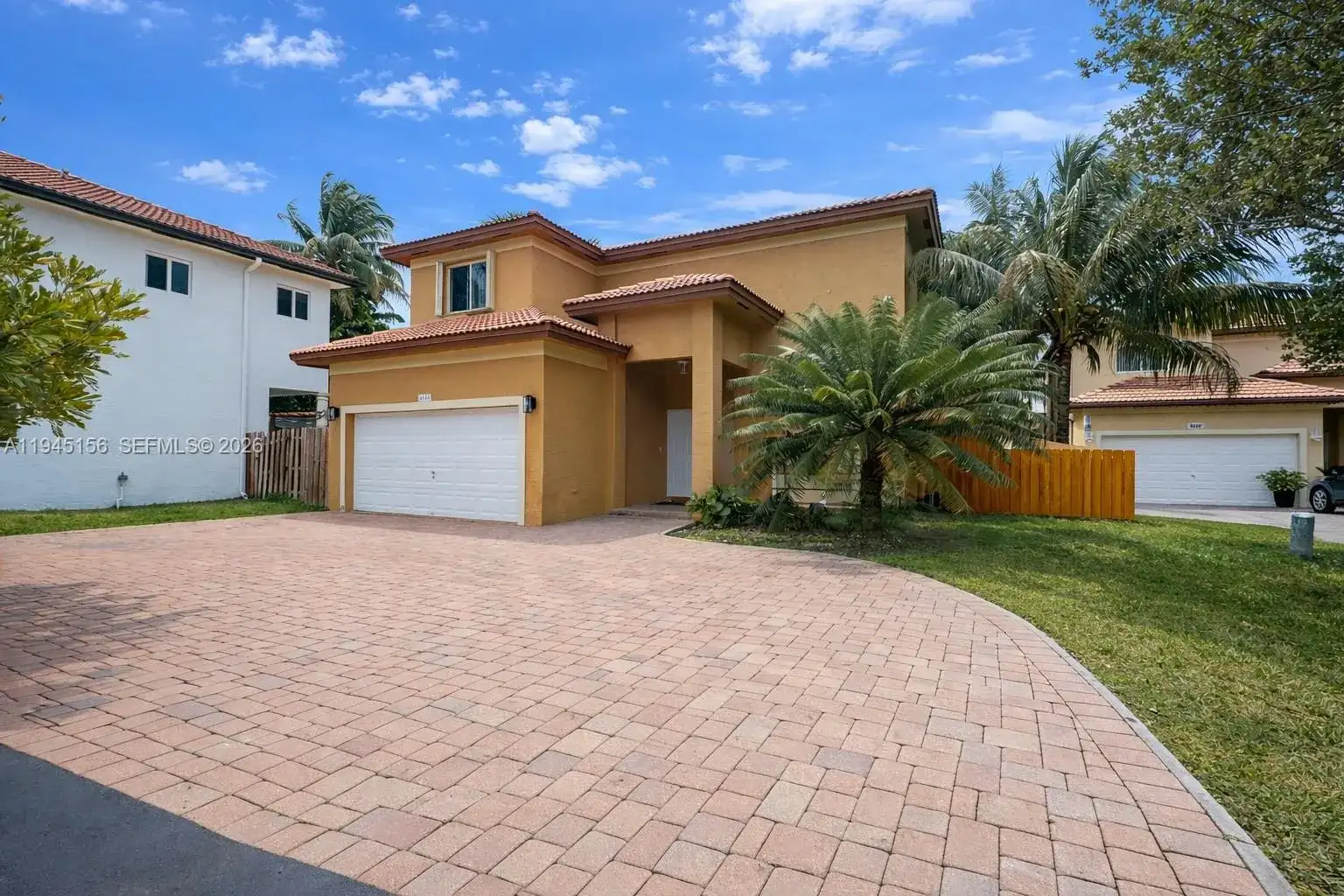 4124 NE 30th St, Homestead FL 33033 photo 2