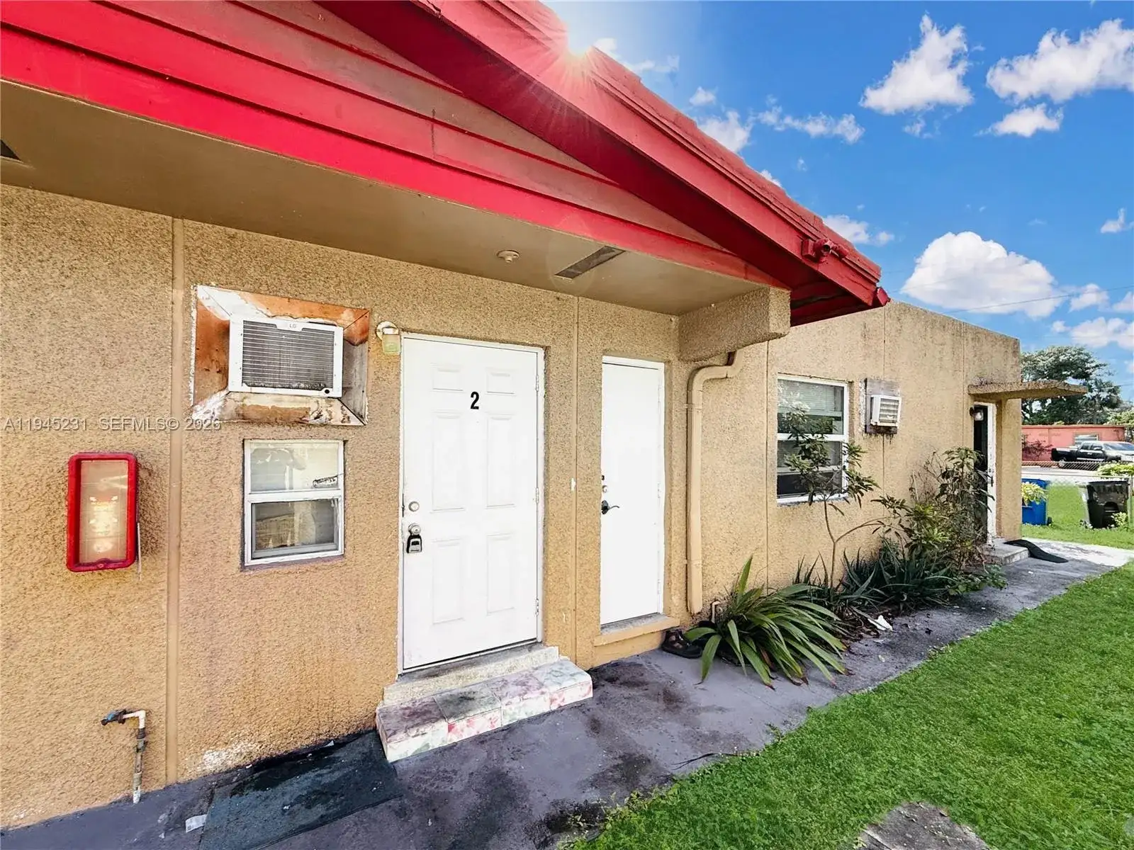 635 NW 22nd Rd, Fort Lauderdale FL 33311 photo 3