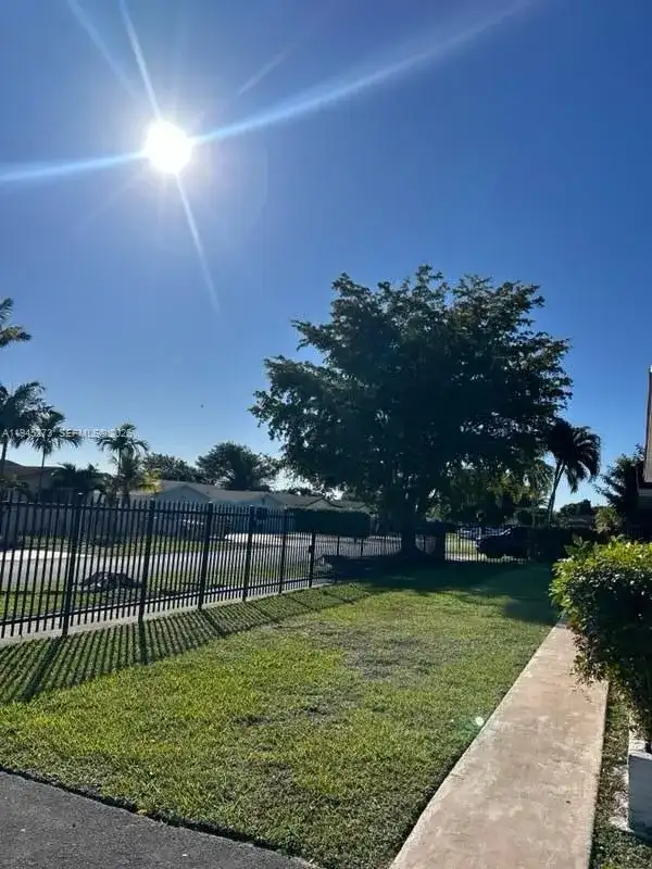 17330 SW 109th Ave # 0, Miami FL 33157 photo 2
