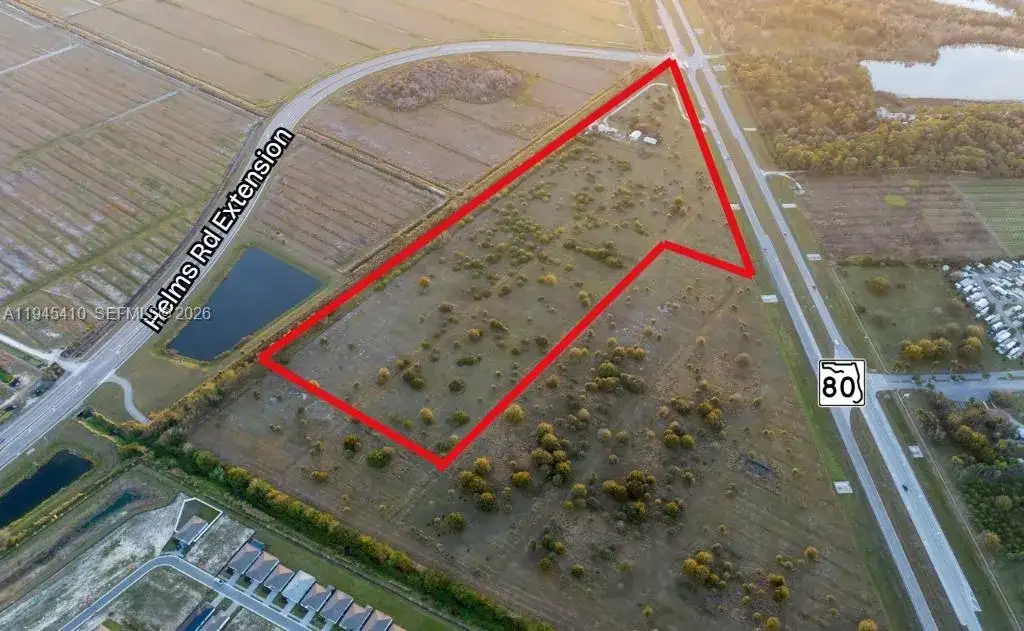 2549 W State Road 80, La Belle FL 33935 photo 2