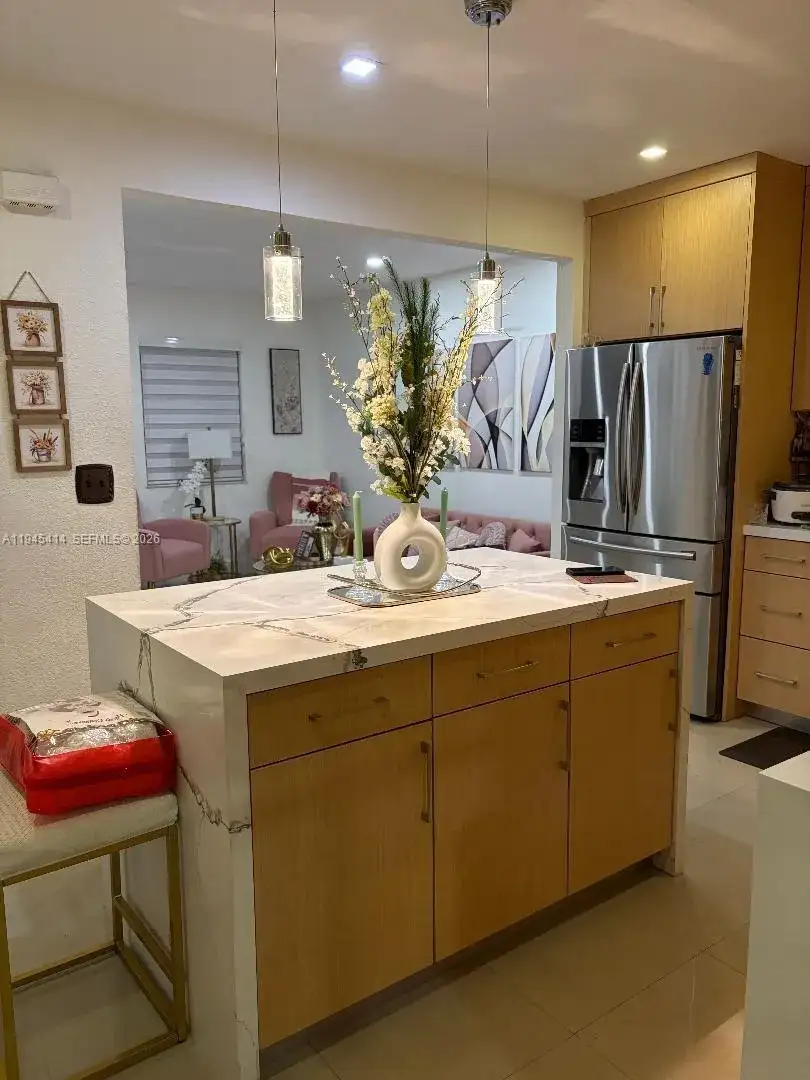 815 E 32nd St, Hialeah FL 33013 photo 3