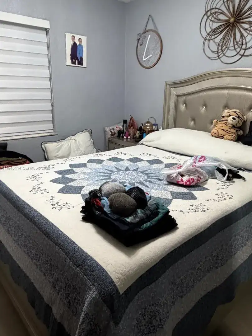 815 E 32nd St, Hialeah FL 33013 photo 5