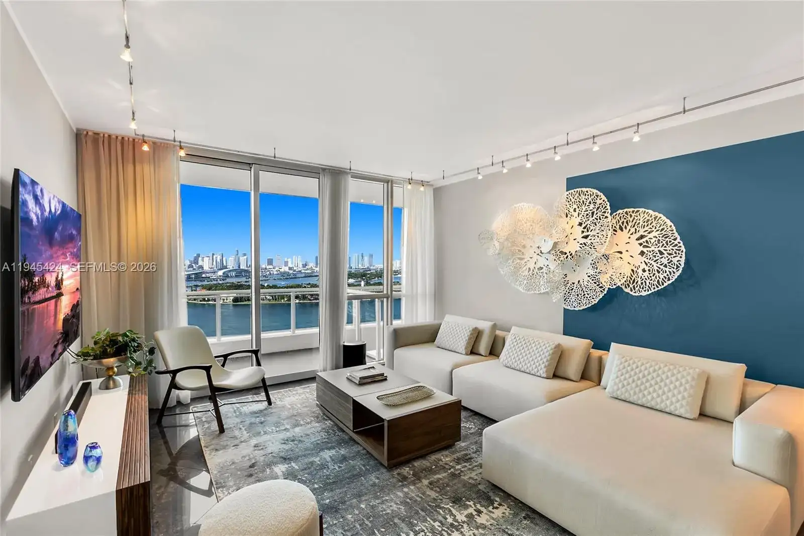 540 West Ave # 2311, Miami Beach FL 33139 photo 2