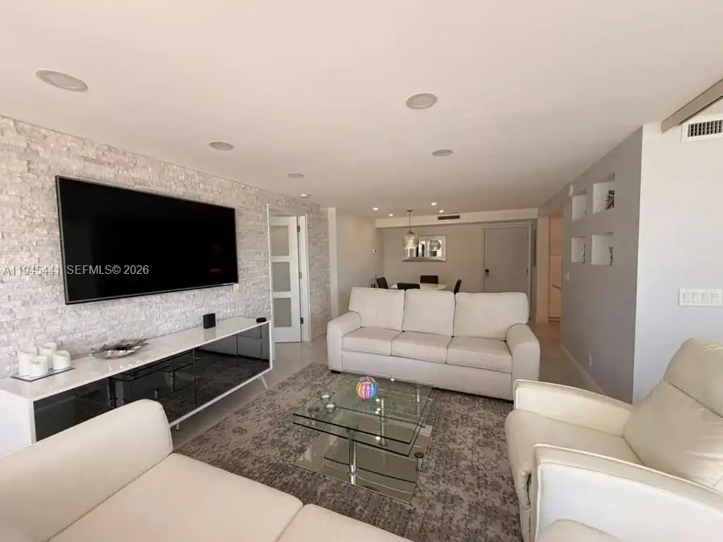 531 N Ocean Blvd # 404, Pompano Beach FL 33062 photo 3