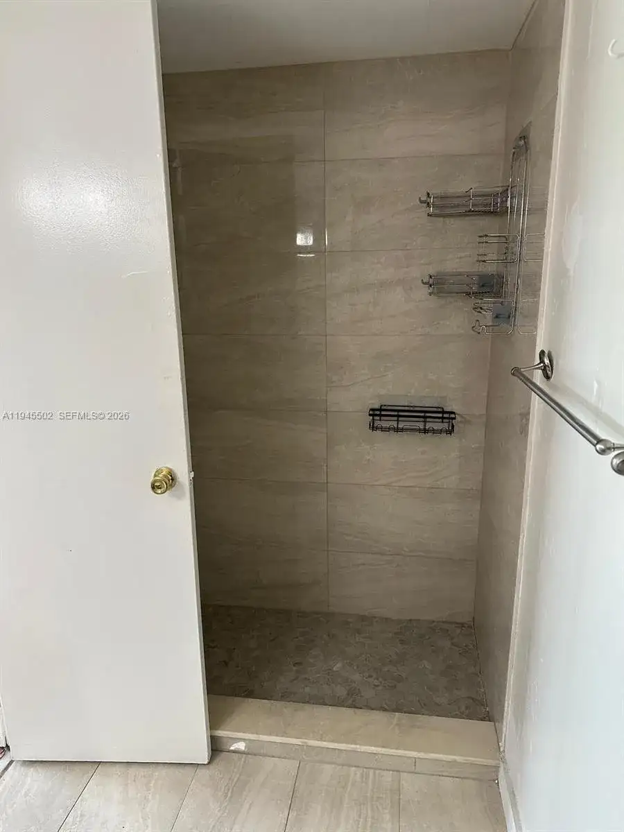 11780 SW 18th St # 2, Miami FL 33175 photo 4