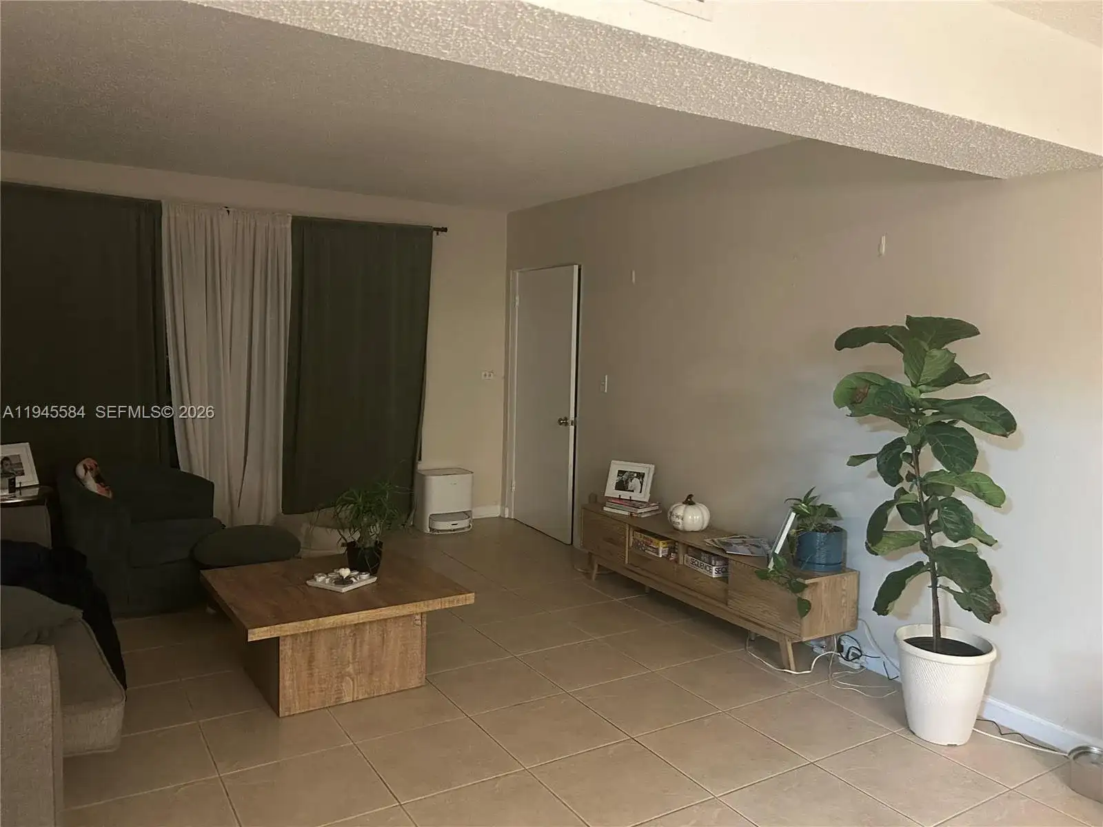 956 NE 80th St, Miami FL 33138 photo 4