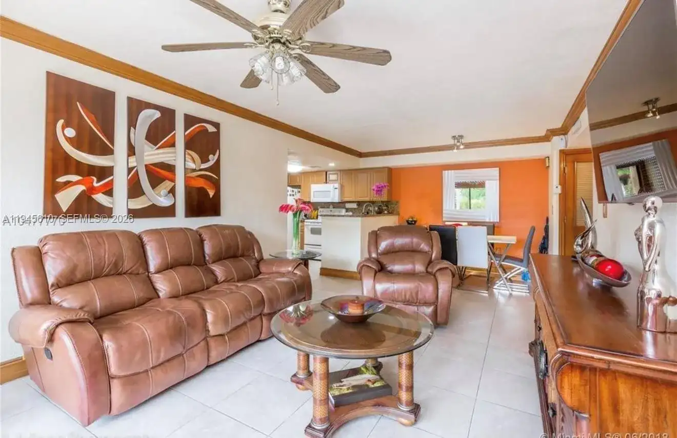 7090 NW 179th St # 209, Hialeah FL 33015 photo 2