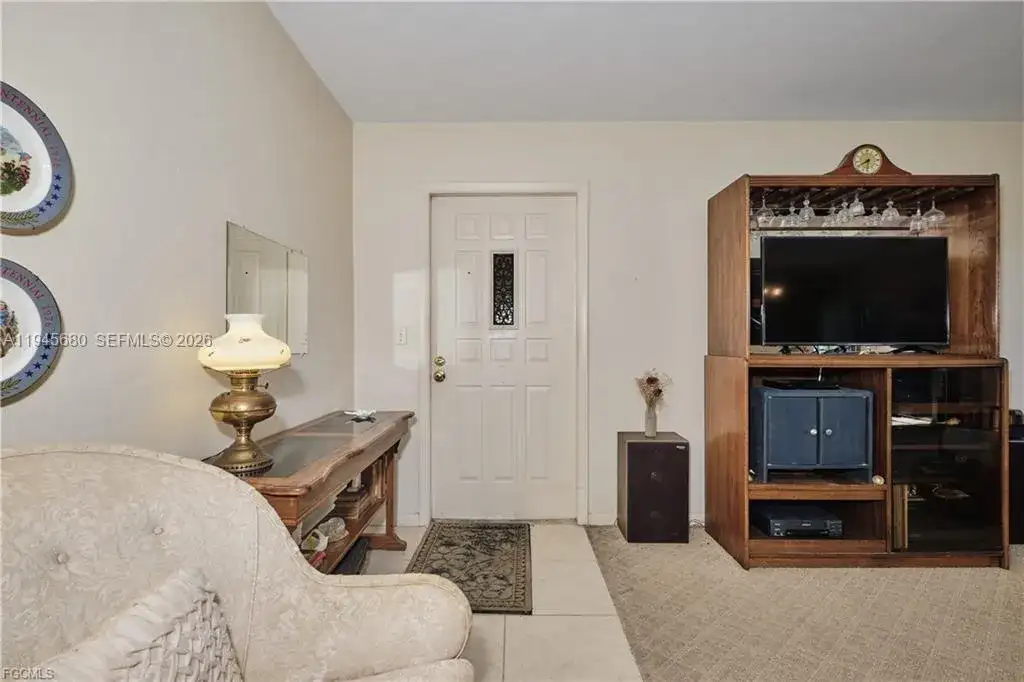 4728 ORANGE GROVE BLVD # 3, Fort Myers FL 33903 photo 4