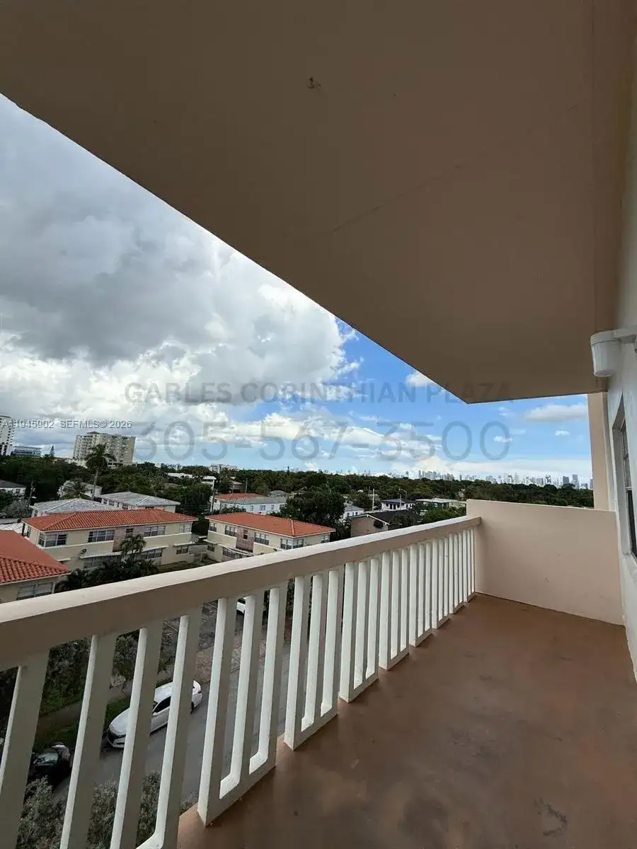 22 Salamanca Ave # 501, Coral Gables FL 33134 photo 5