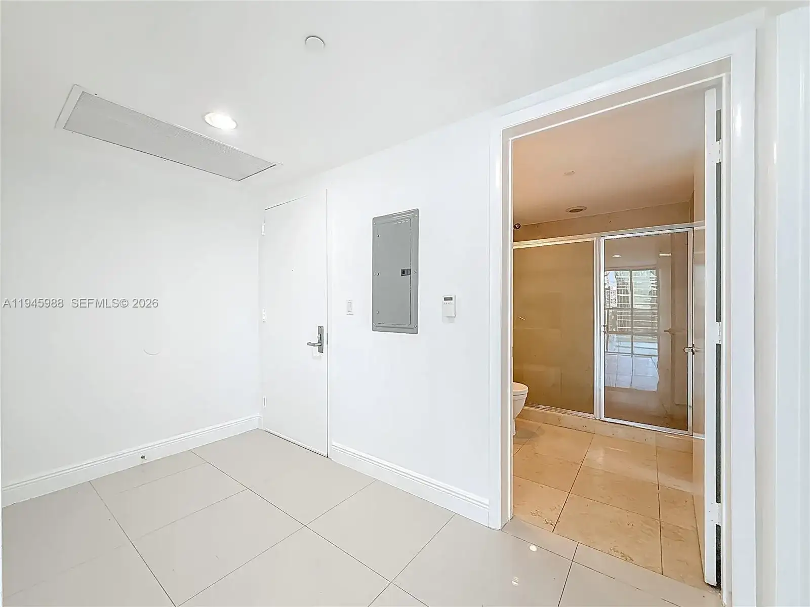 475 Brickell Ave # 4215, Miami FL 33131 photo 4