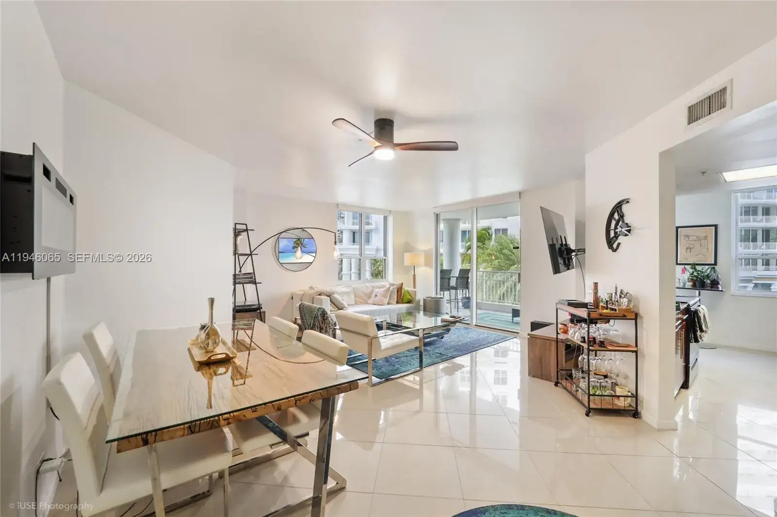 701 Brickell Key Blvd # 404, Miami FL 33131 photo 2