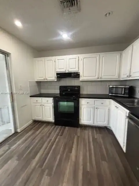 817 NE 214th Ln # 4, Miami FL 33179 photo 2