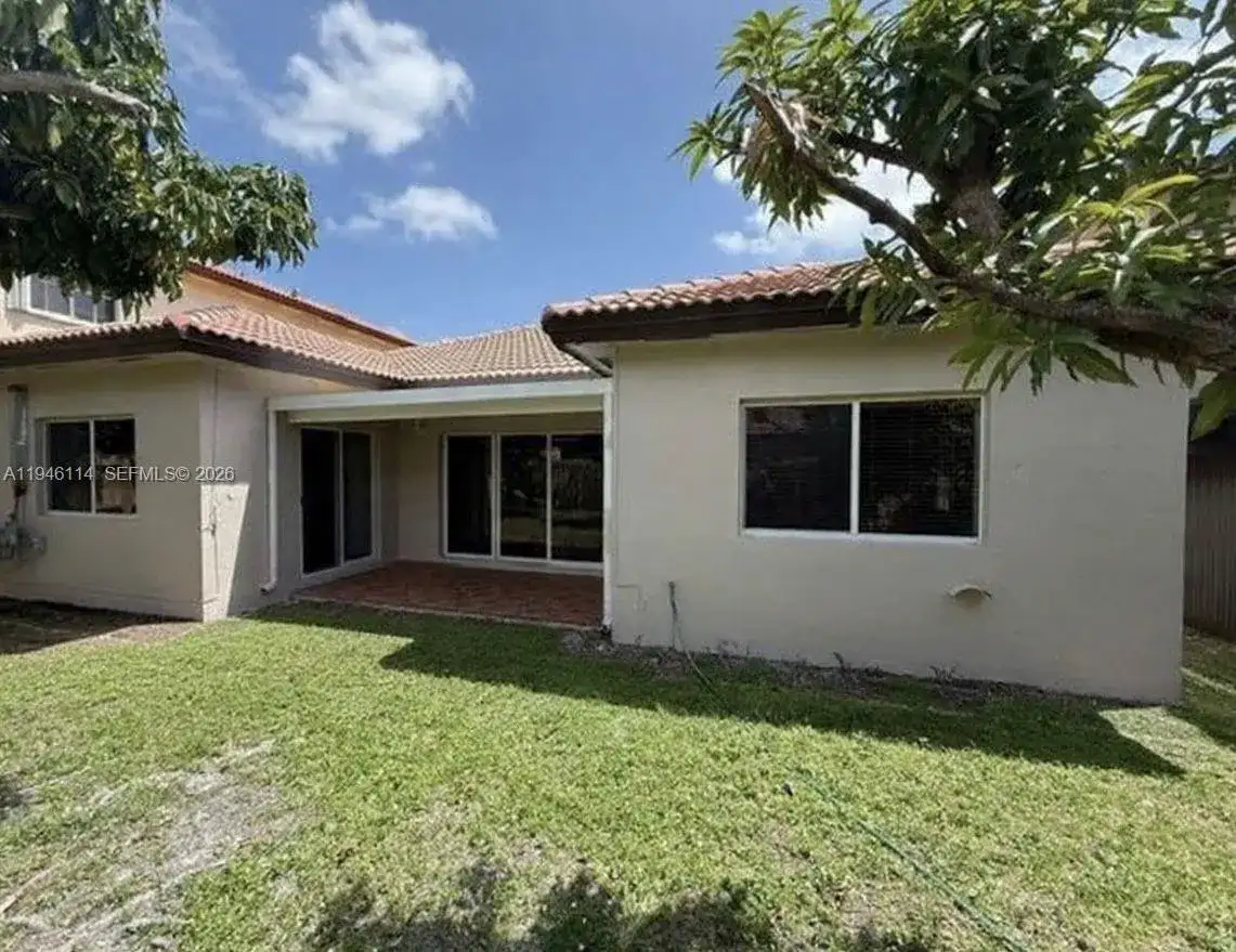 22844 SW 114th Ave, Miami FL 33170 photo 2