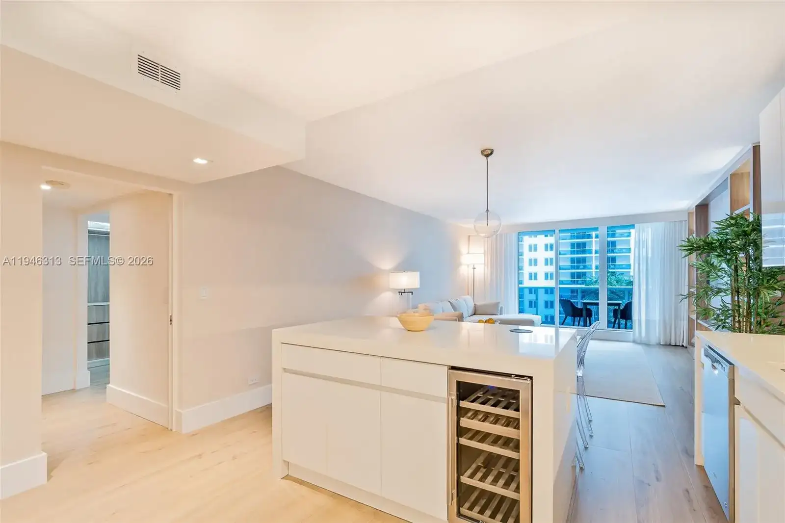 2301 Collins Ave # 719, Miami Beach FL 33139 photo 4
