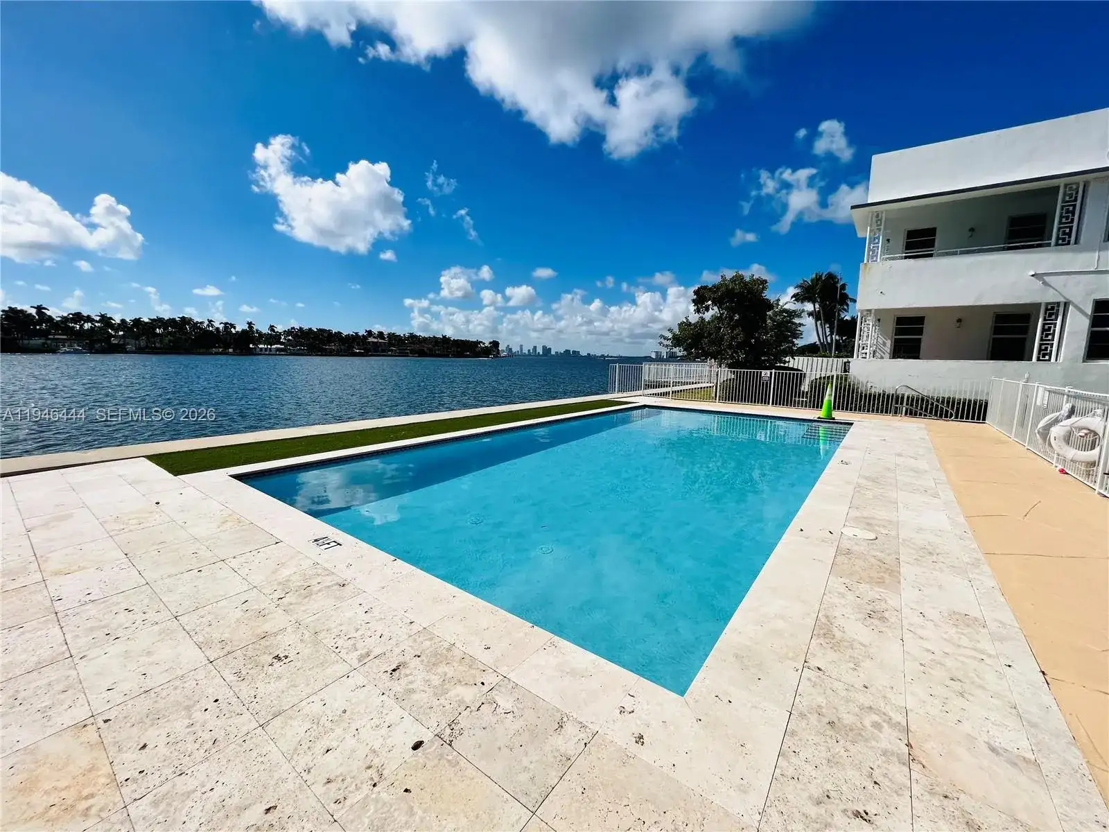 960 Bay Dr # 901, Miami Beach FL 33141 photo 2