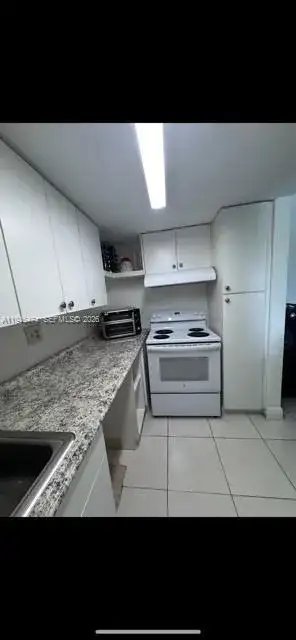 4801 NW 7th # 16, Miami FL 33126 photo 5