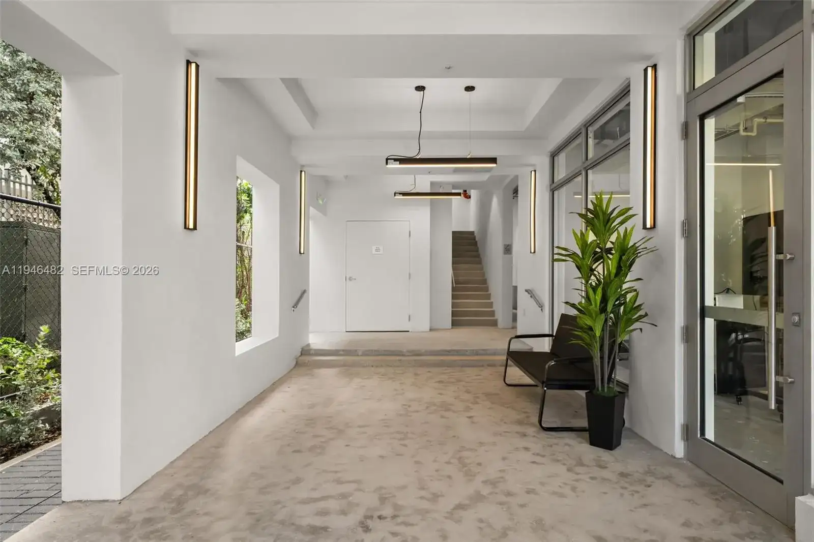 650 SW 1st St # 304, Miami FL 33130 photo 2