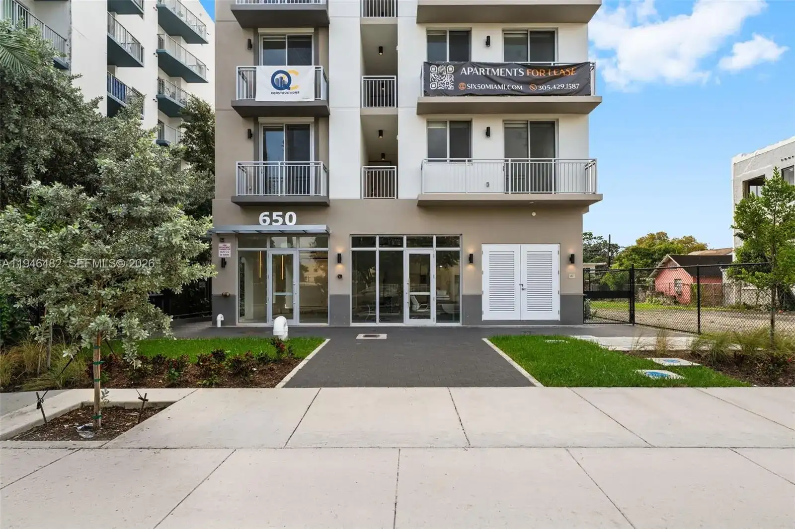 650 SW 1st St # 304, Miami FL 33130 photo 5