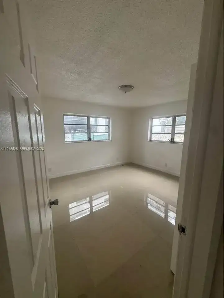 2019 Jackson St # 105, Hollywood FL 33020 photo 4