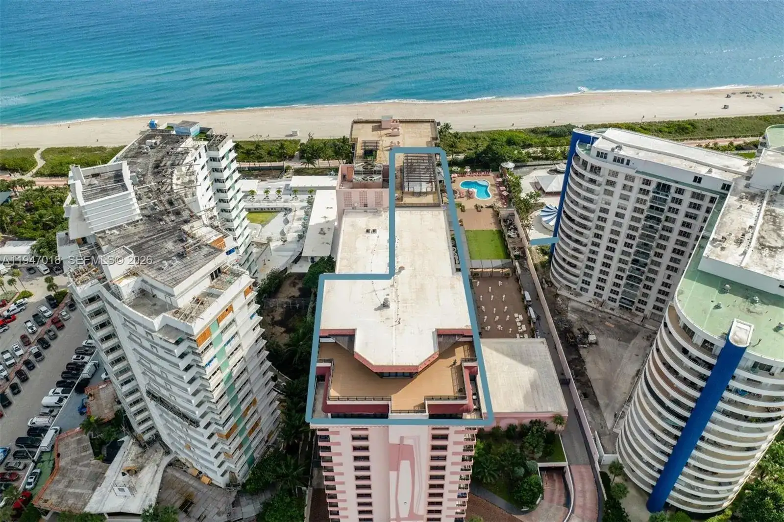 5225 Collins Ave, Miami Beach FL 33140 photo 2