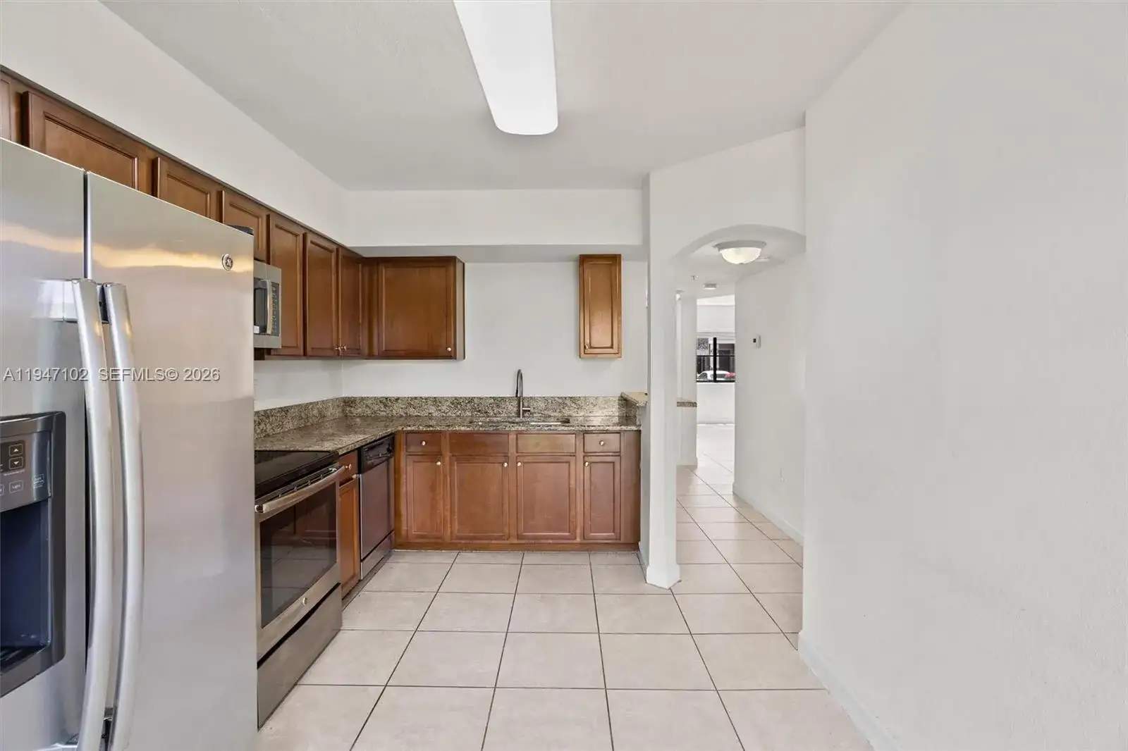 22311 SW 88th Pl # 4, Cutler Bay FL 33190 photo 2