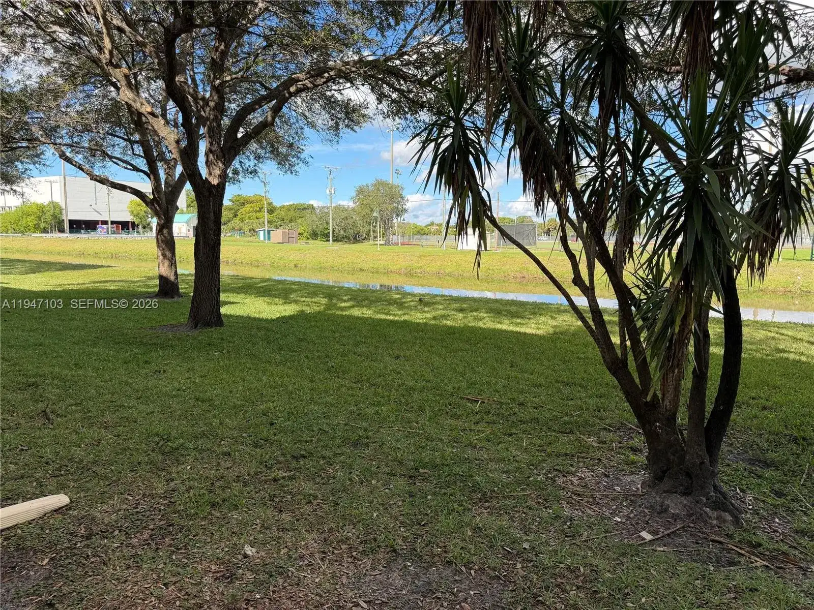 7891 N Sunrise Lakes Dr # 109, Sunrise FL 33322 photo 4