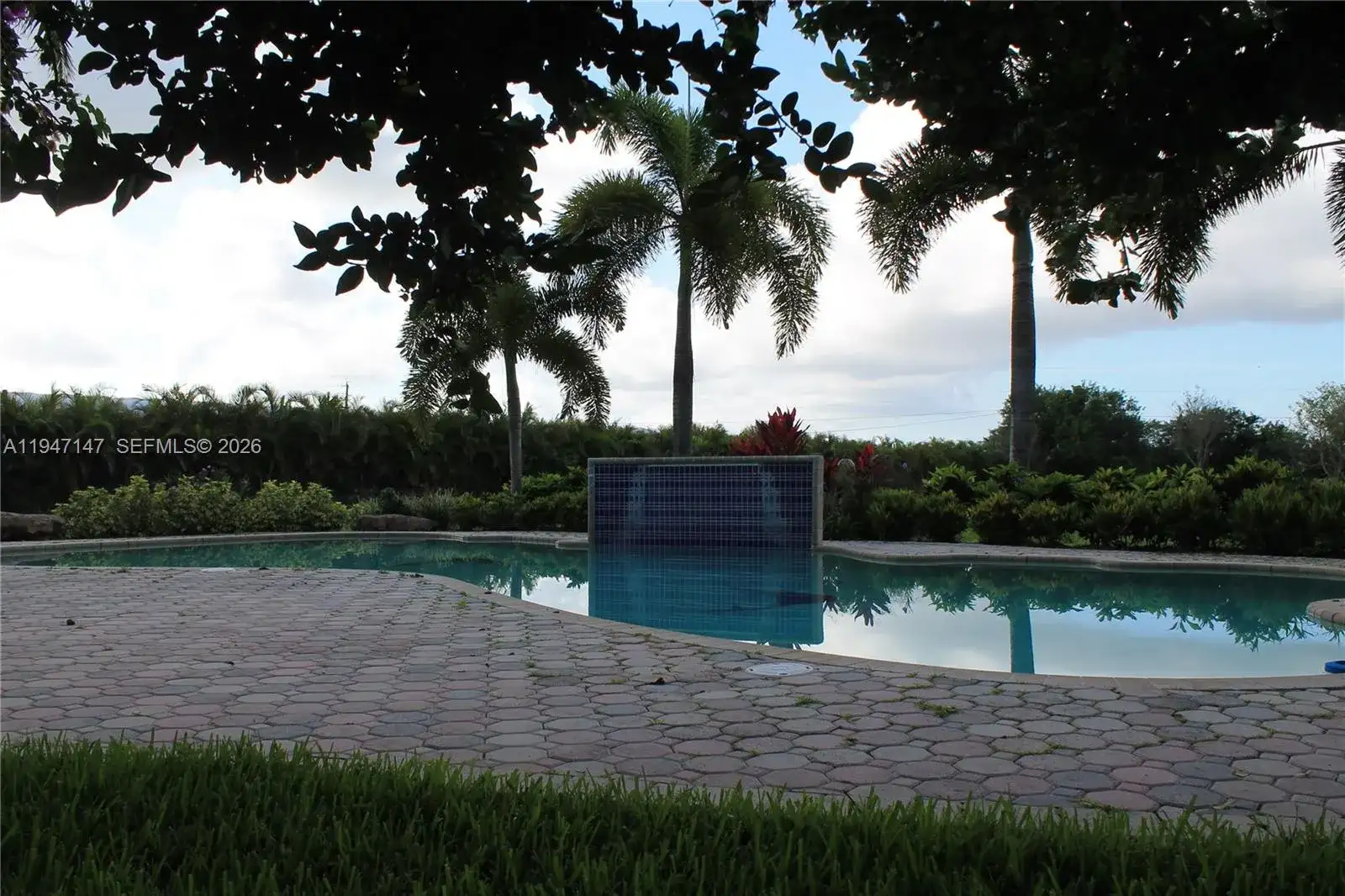 16930 SW 266th Ter, Homestead FL 33031 photo 5