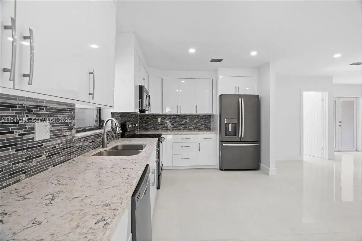 10351 SW 164th St, Miami FL 33157 photo 3