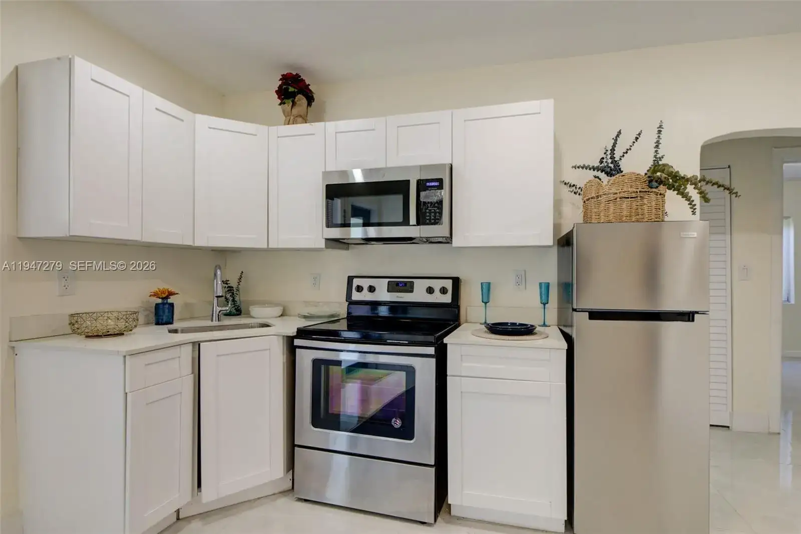 742 NW 70th St # 1, Miami FL 33150 photo 5