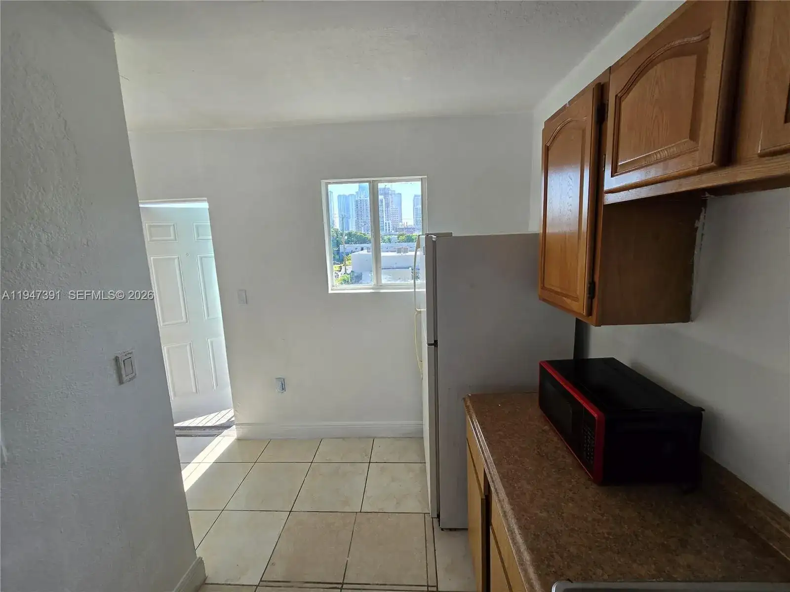 535 NW 7th St # 10, Miami FL 33136 photo 2